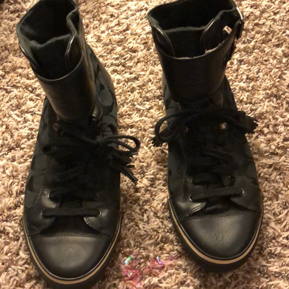 Coach boots